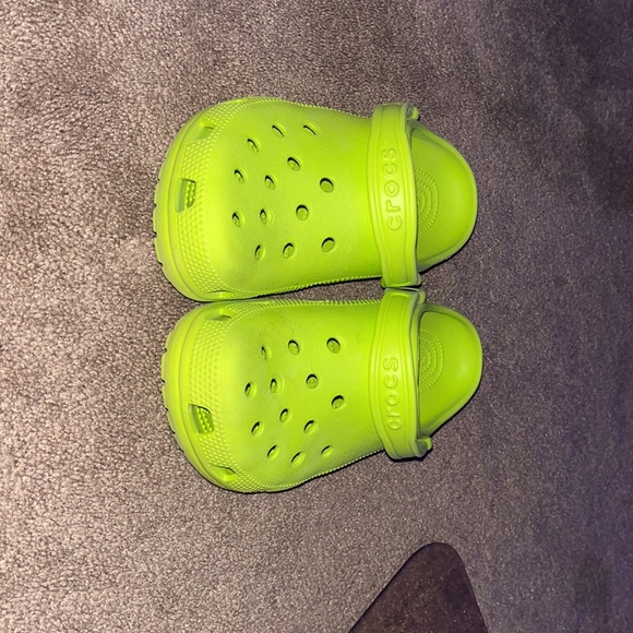 green crocs